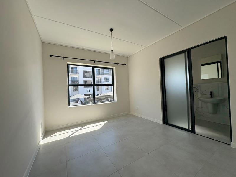 To Let 3 Bedroom Property for Rent in Sandown Western Cape